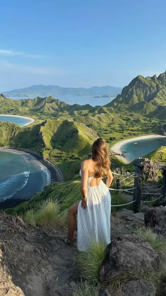 Panoramic view of Padar Island summit overlooking three beaches in Komodo National Park Indonesia.